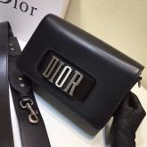 Replica Dio(r)evolution Flap Bag With Slot Handclasp M8000 Black CY00272