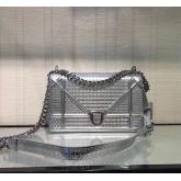 "Diorama" Flap In Silver-tone Metallic Calfskin With Micro-Cannage Motif Bag Silver CY01164