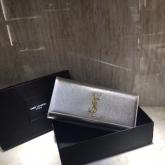 Designer YSL Saint Laurent Classic Monogram Clutch In Grain Metallic Leather Silver CY01016