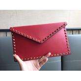 Replica Valentino Garavani Rockstud Leather Pouch Maroon CY00774