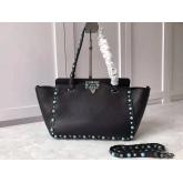 Valentino Garavani Rockstud Rolling Tote Bag Black CY00794