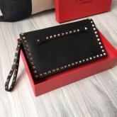 Designer Valentino Garavani Rockstud Flap Wristlet Clutch Bag Black CY01086