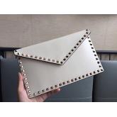 Valentino Garavani Rockstud Leather Pouch White CY01259